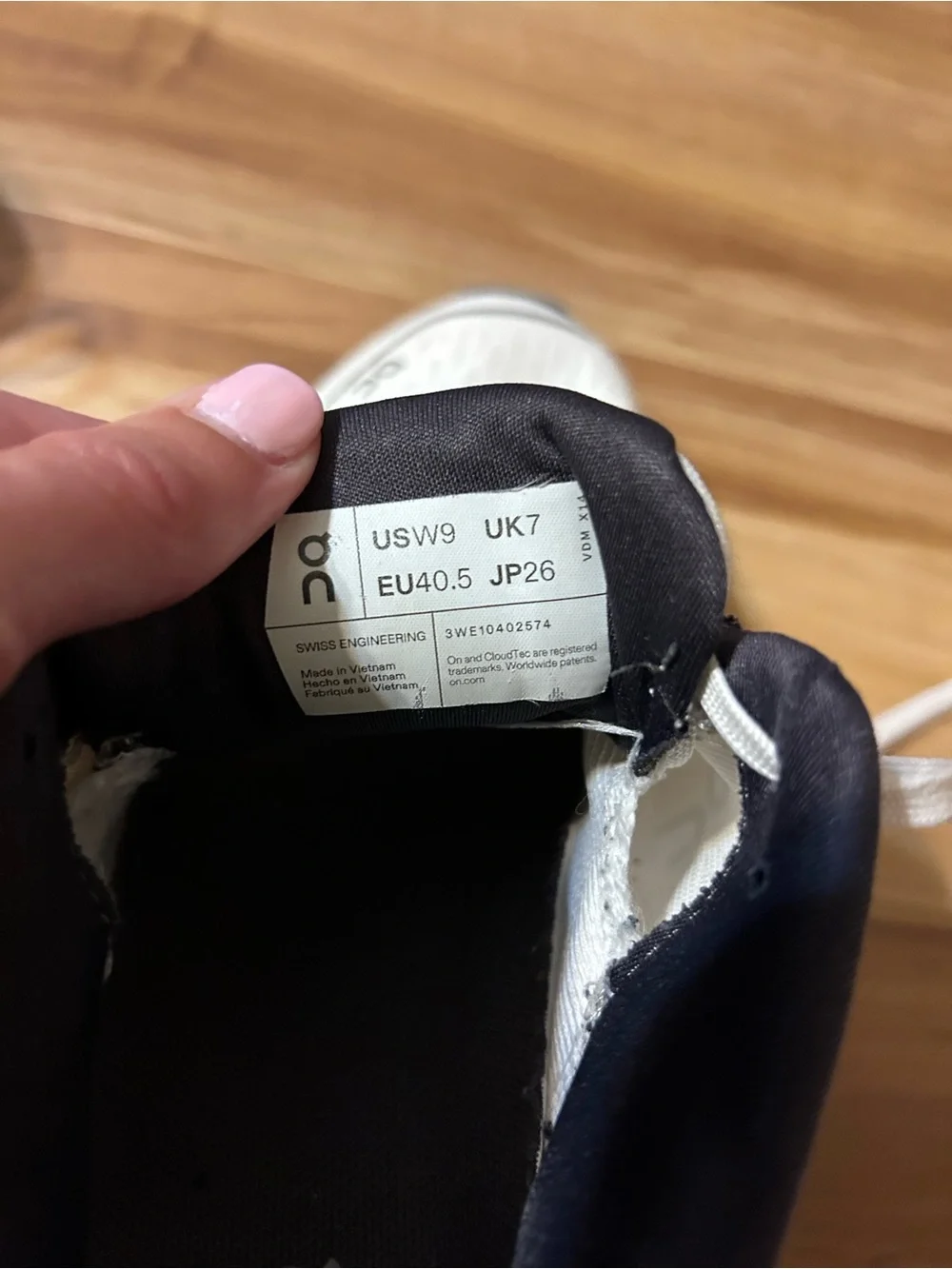 On Running Women's Cloudspark White/Navy Running Shoes